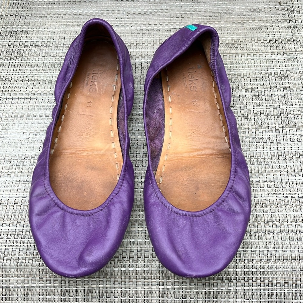 TIEKS LADIES PURPLE FLATS-13